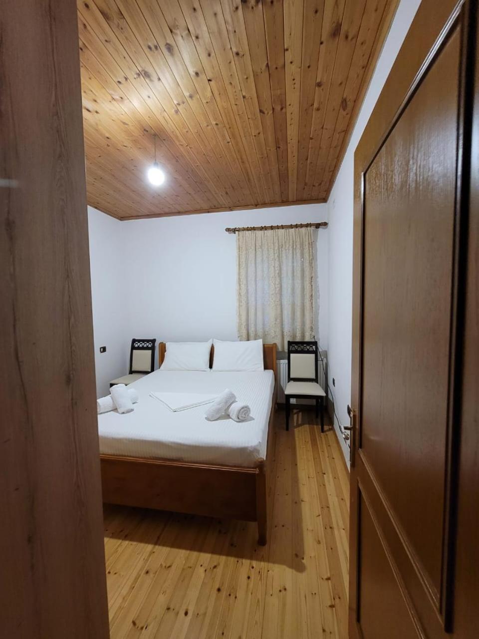 Jona Guest house