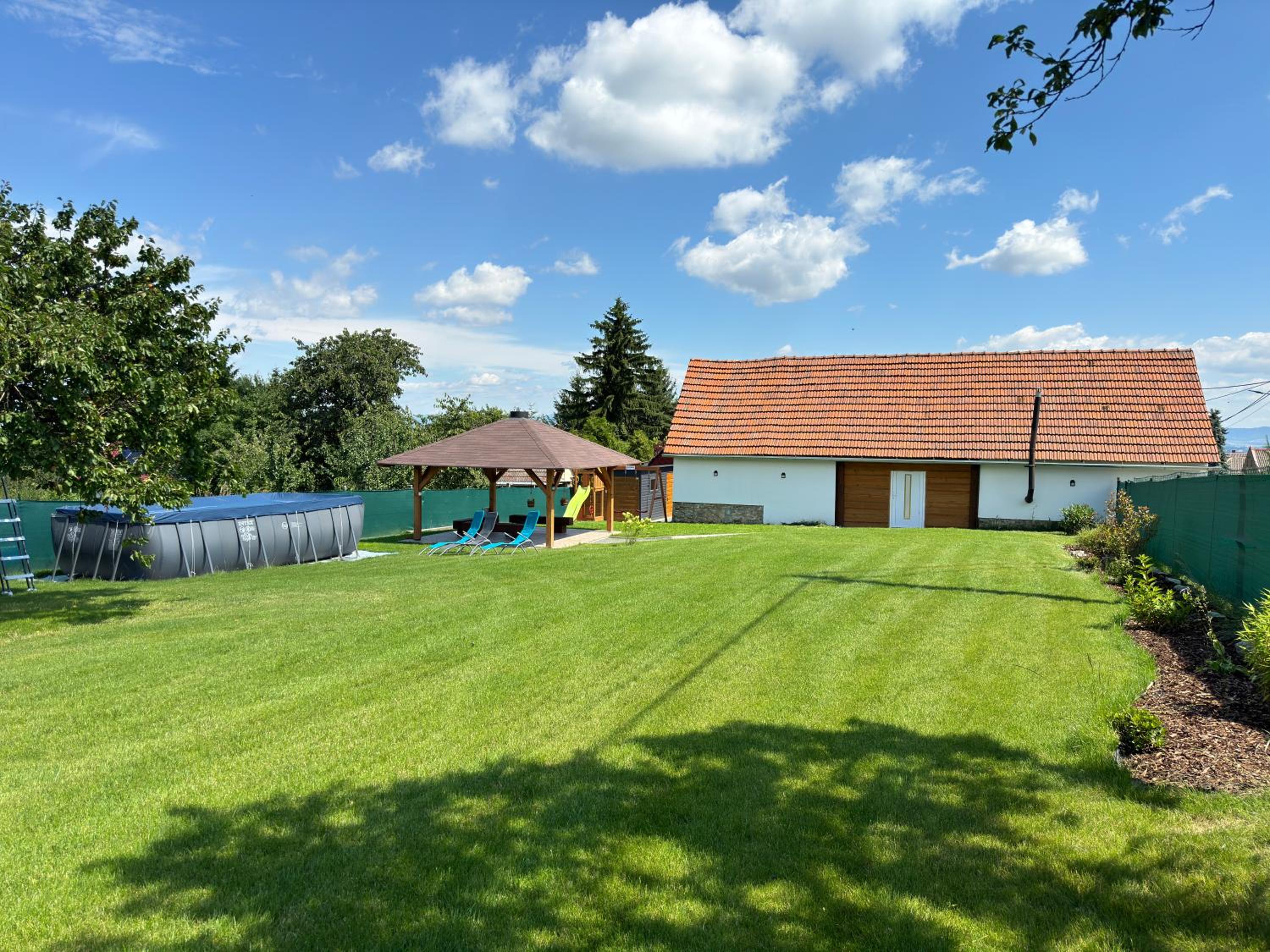 Malý statek Hradečná