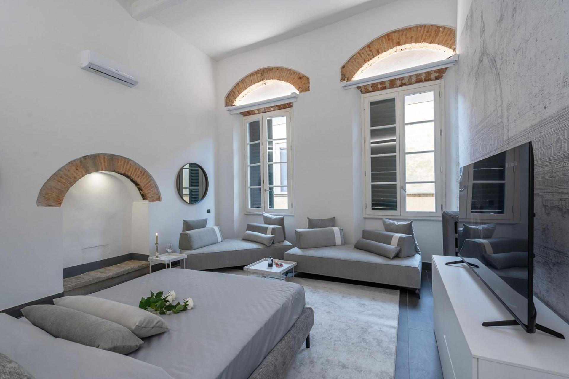 Explore Florence, your unforgettable stay