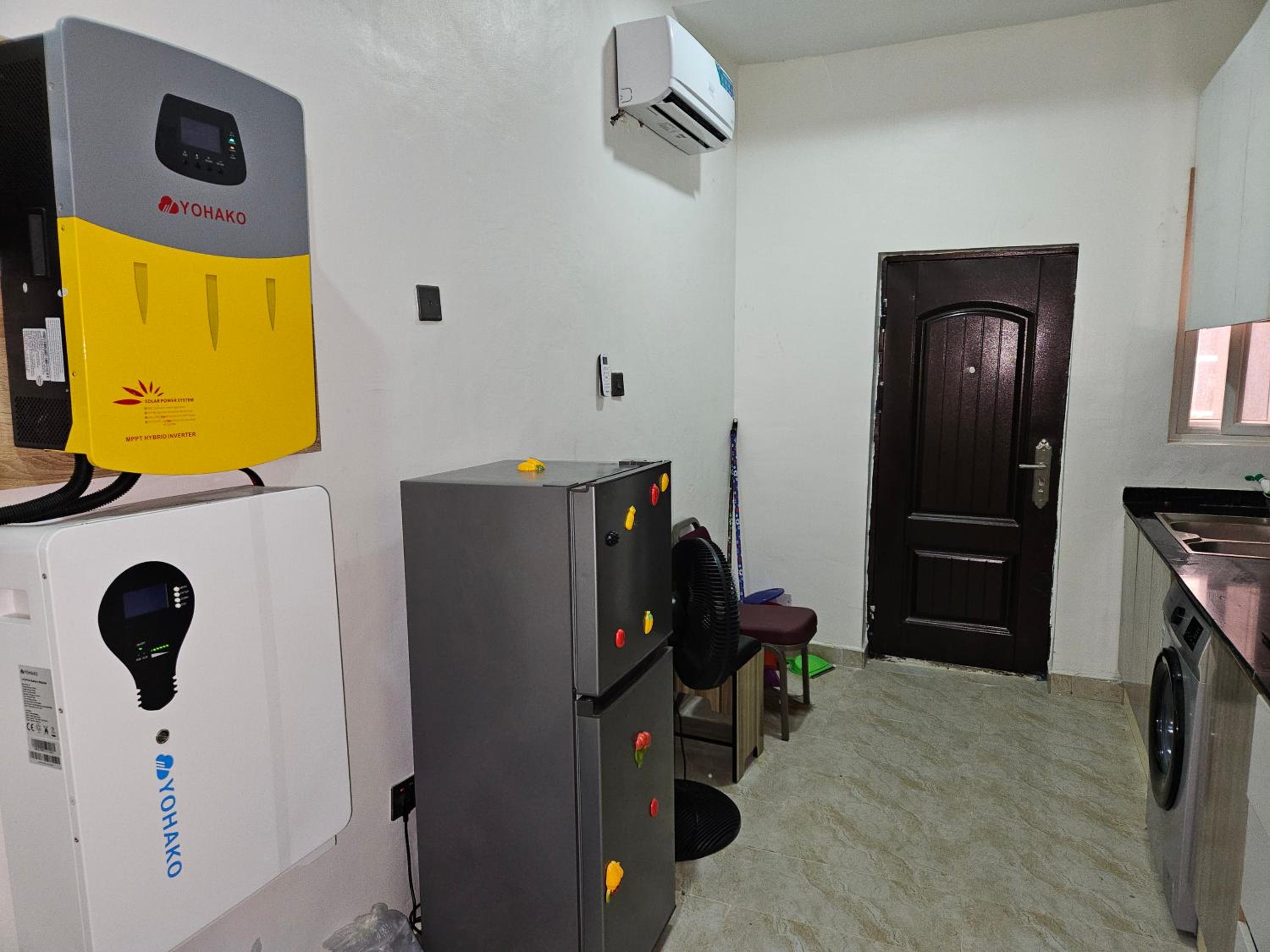 Grandeur Royal Apartments view 2