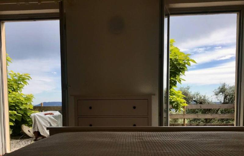 Saint Roch - camera privata con bagno - vista su giardino - colazione photo 4