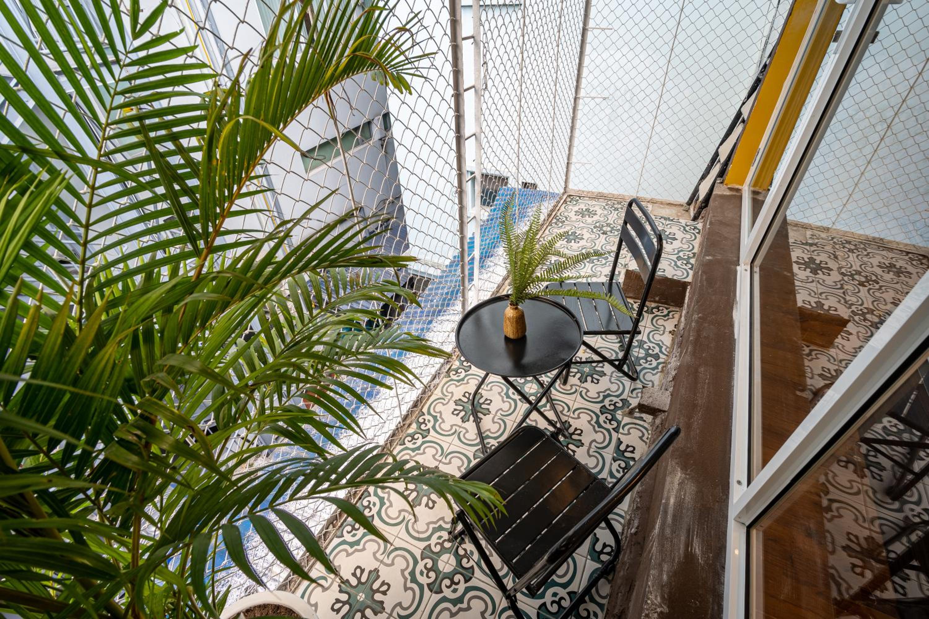Homestay Hoan Kiem 2BR w/bathtub
