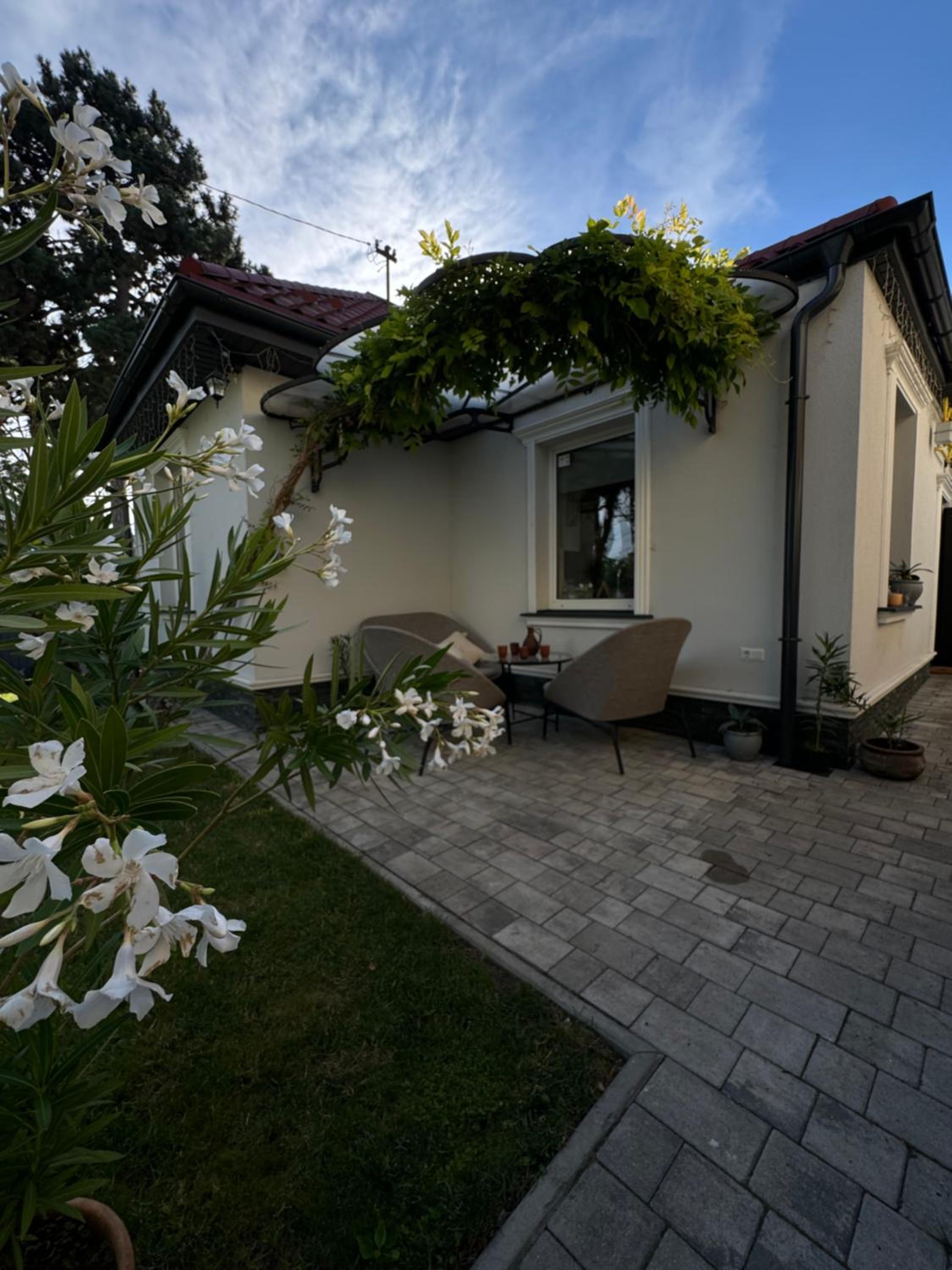 Castle Garden Villa