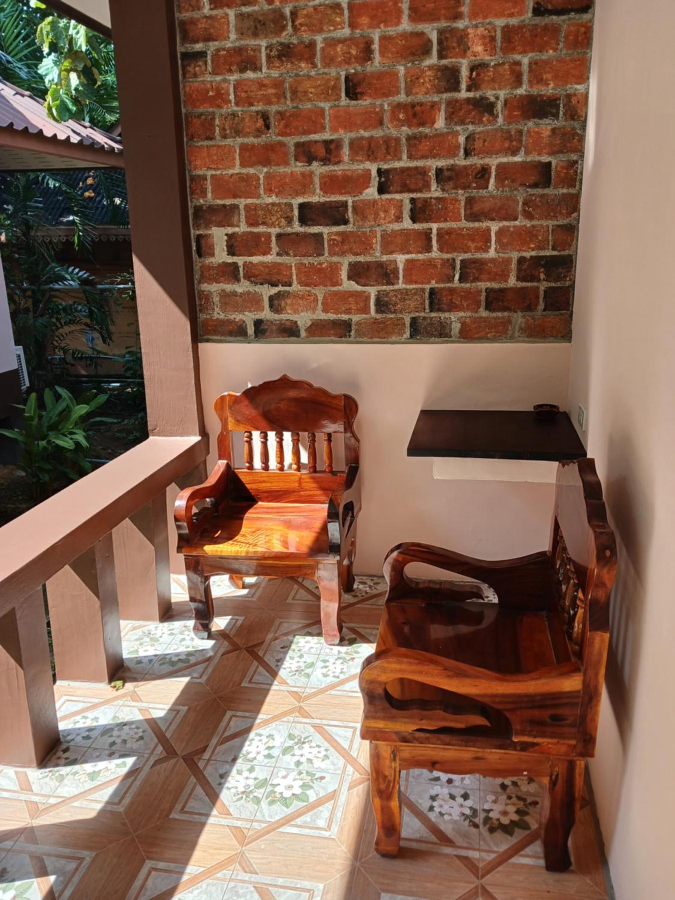 Baan Long Beach