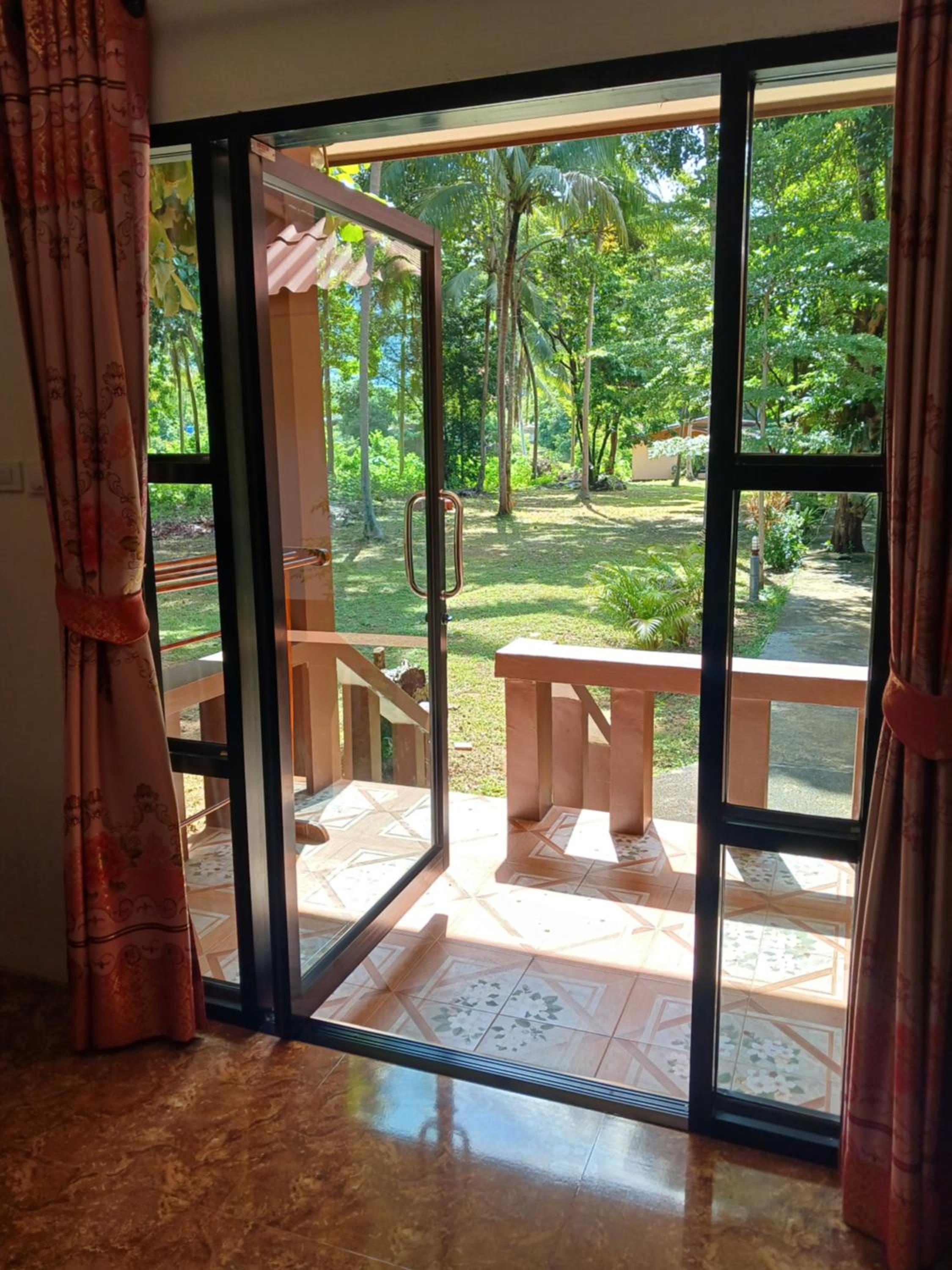 Baan Long Beach