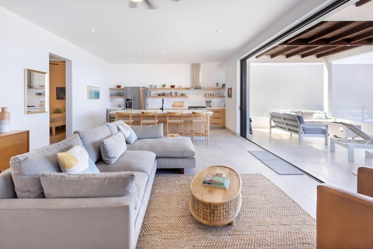 Stunning Beachfront Residence with Resort Perks