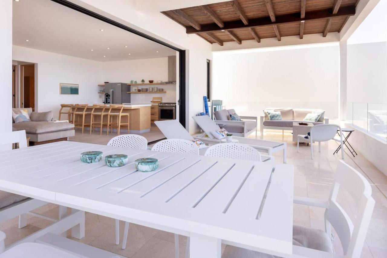 Stunning Beachfront Residence with Resort Perks