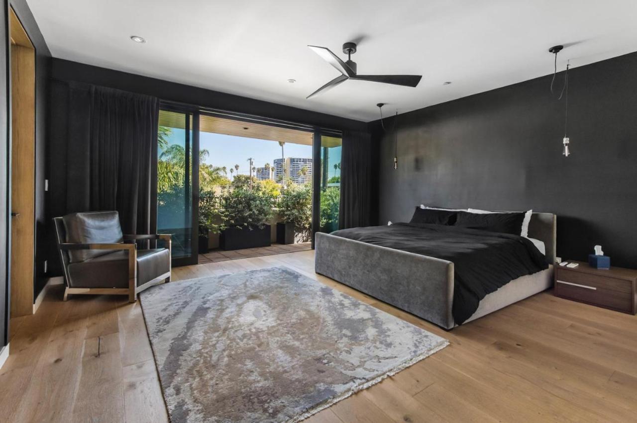The Bella Villa Venice Beach - luxury interior design - spa and terrace
