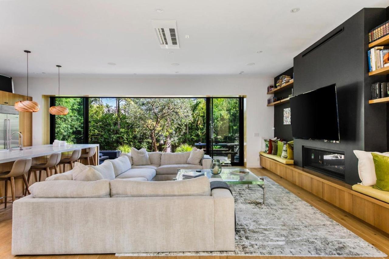 The Bella Villa Venice Beach - luxury interior design - spa and terrace