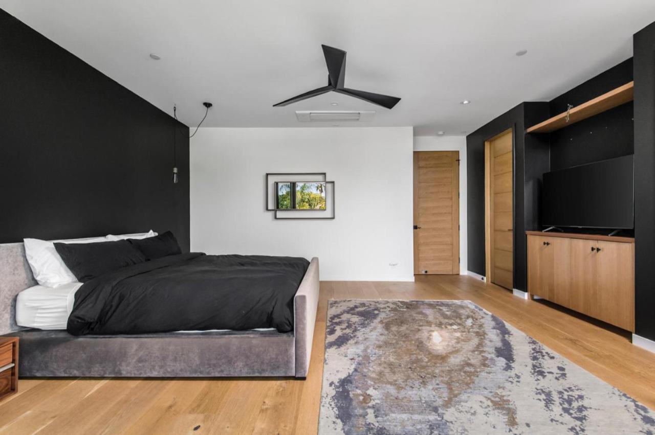 The Bella Villa Venice Beach - luxury interior design - spa and terrace