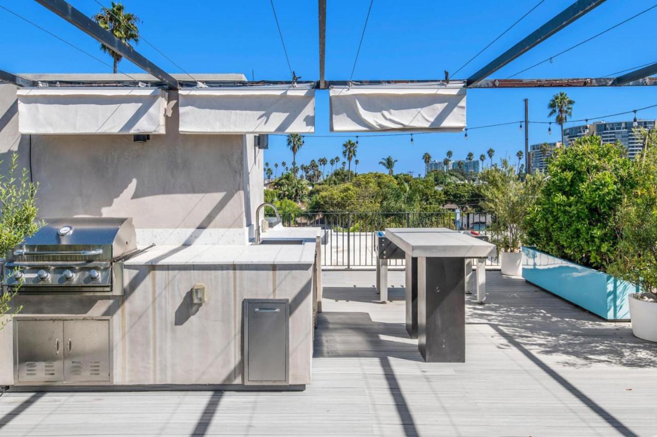 The Bella Villa Venice Beach - luxury interior design - spa and terrace