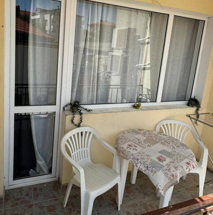 Manolovi Guest House