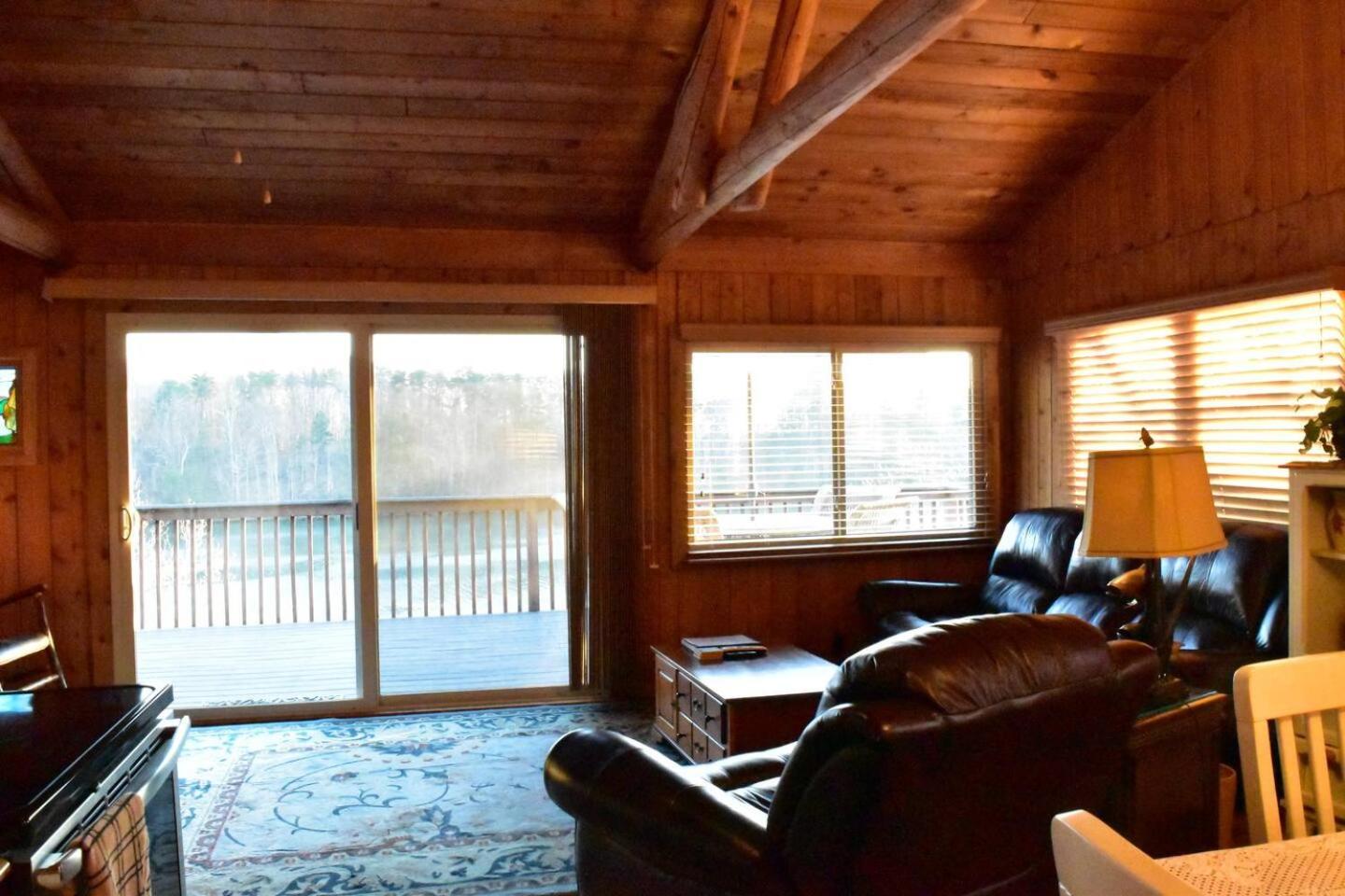 Cute and Comfy Cabin view 5