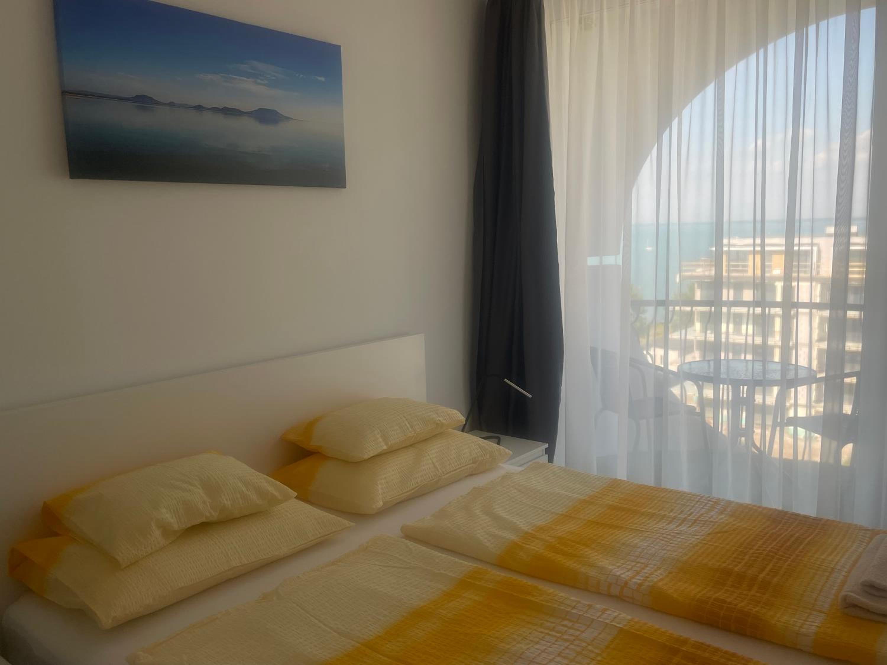 Vízparti Apartman