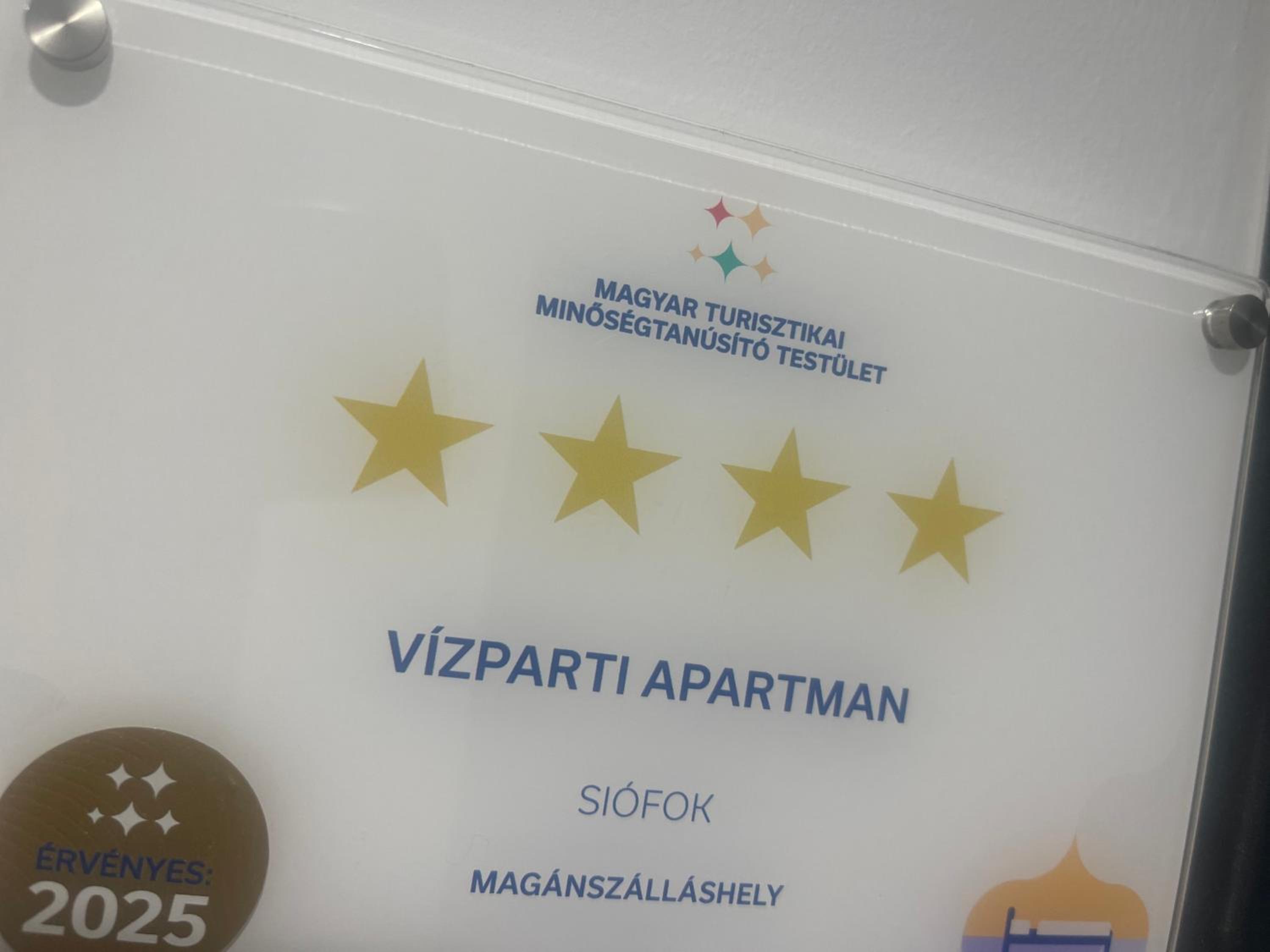 Vízparti Apartman