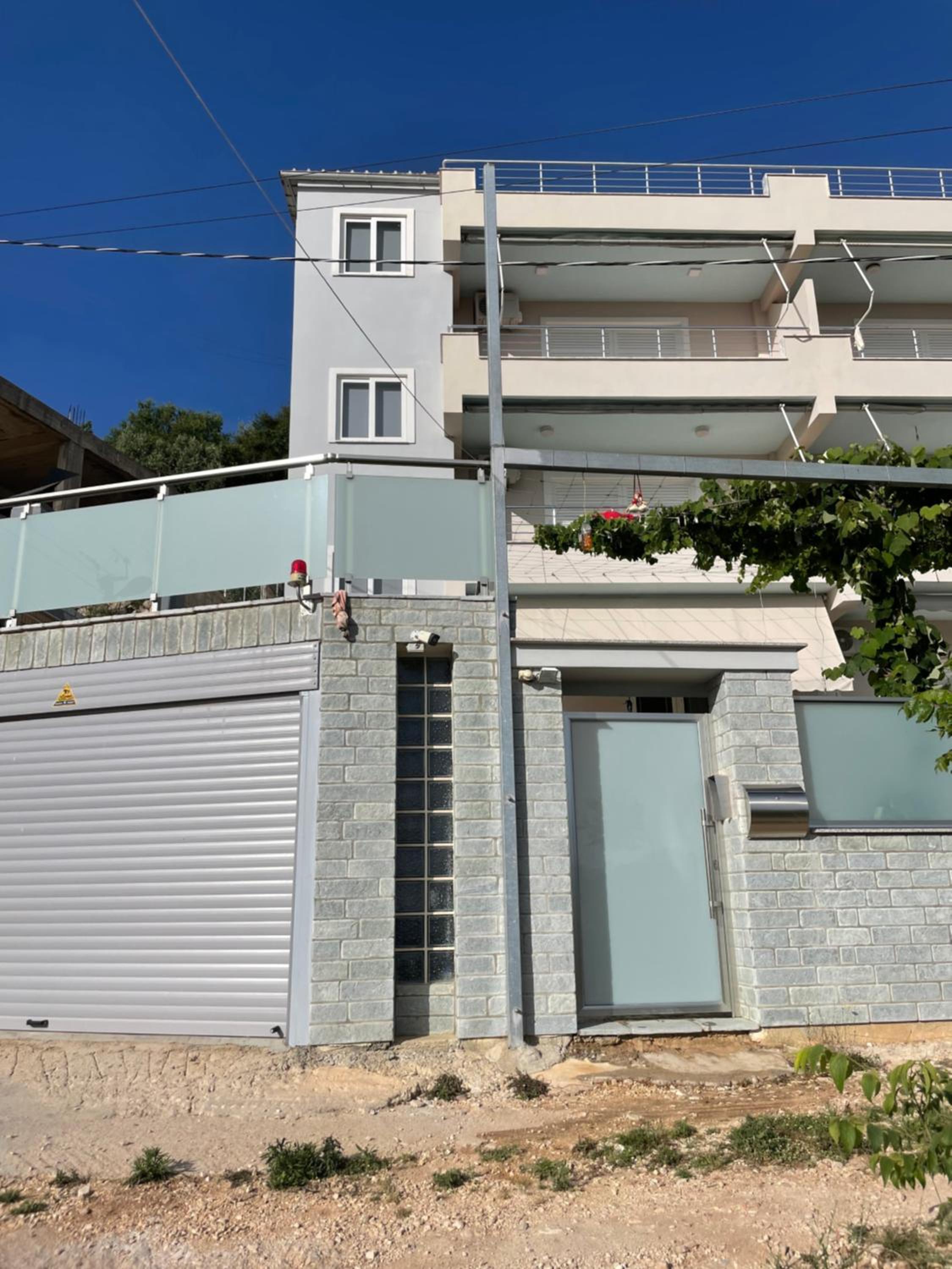 SeaSide Apartments