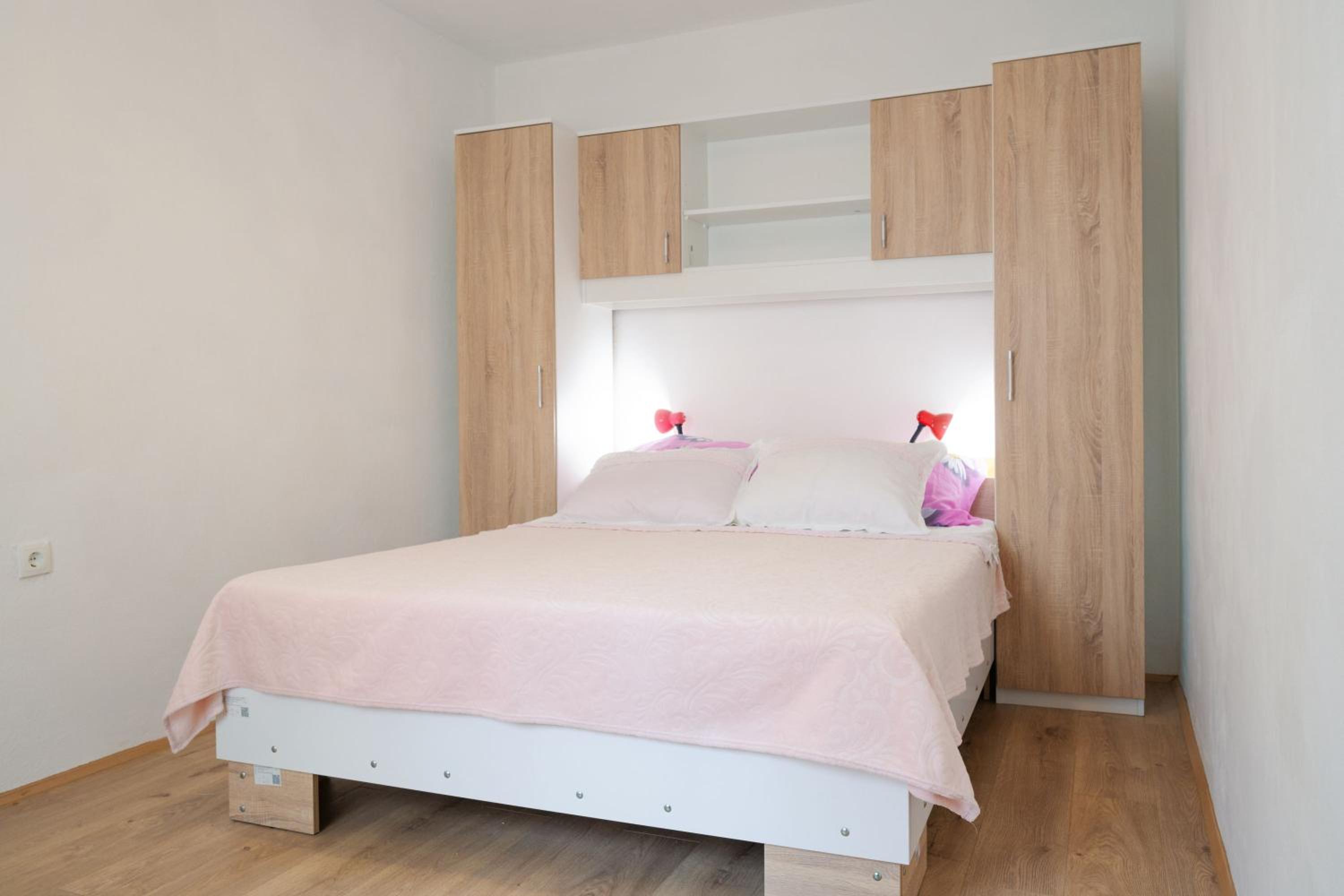 Apartments Ljiljana