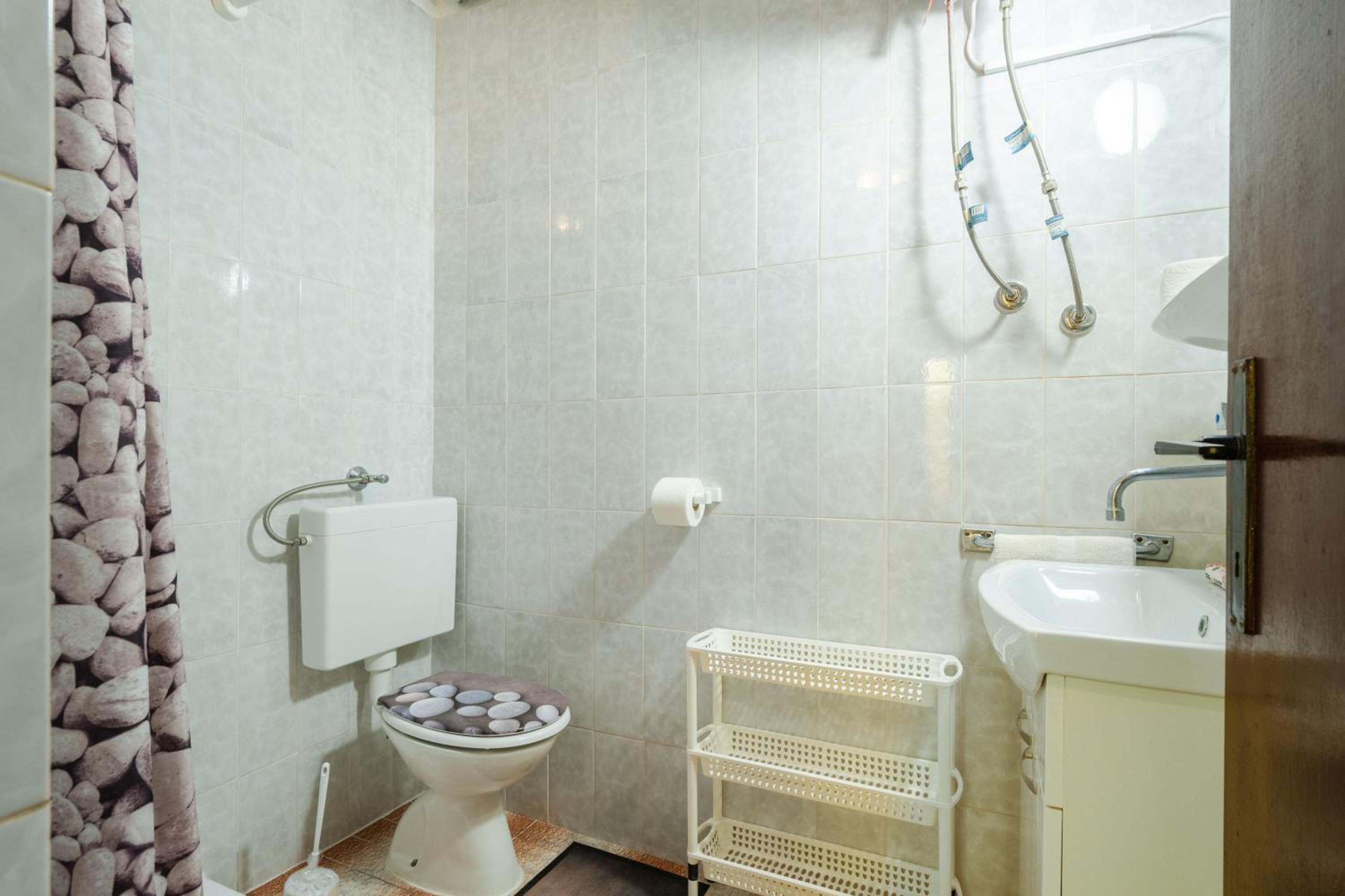 Apartments Ljiljana