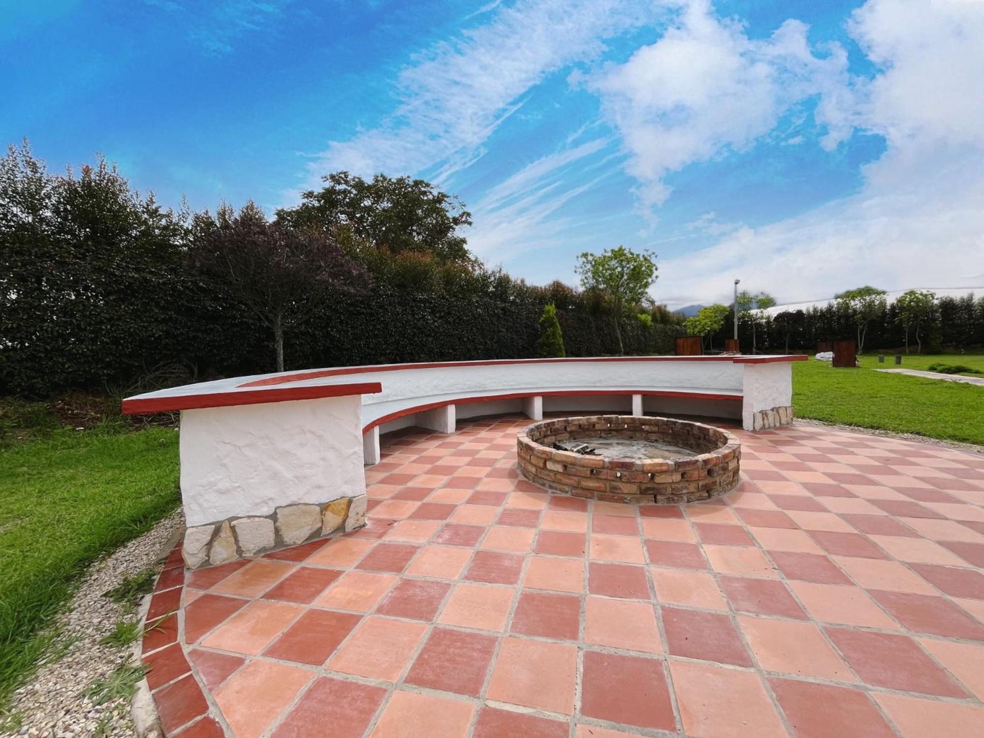 Villa Mariana - Casa Campestre Privada - Hasta 16 Personas