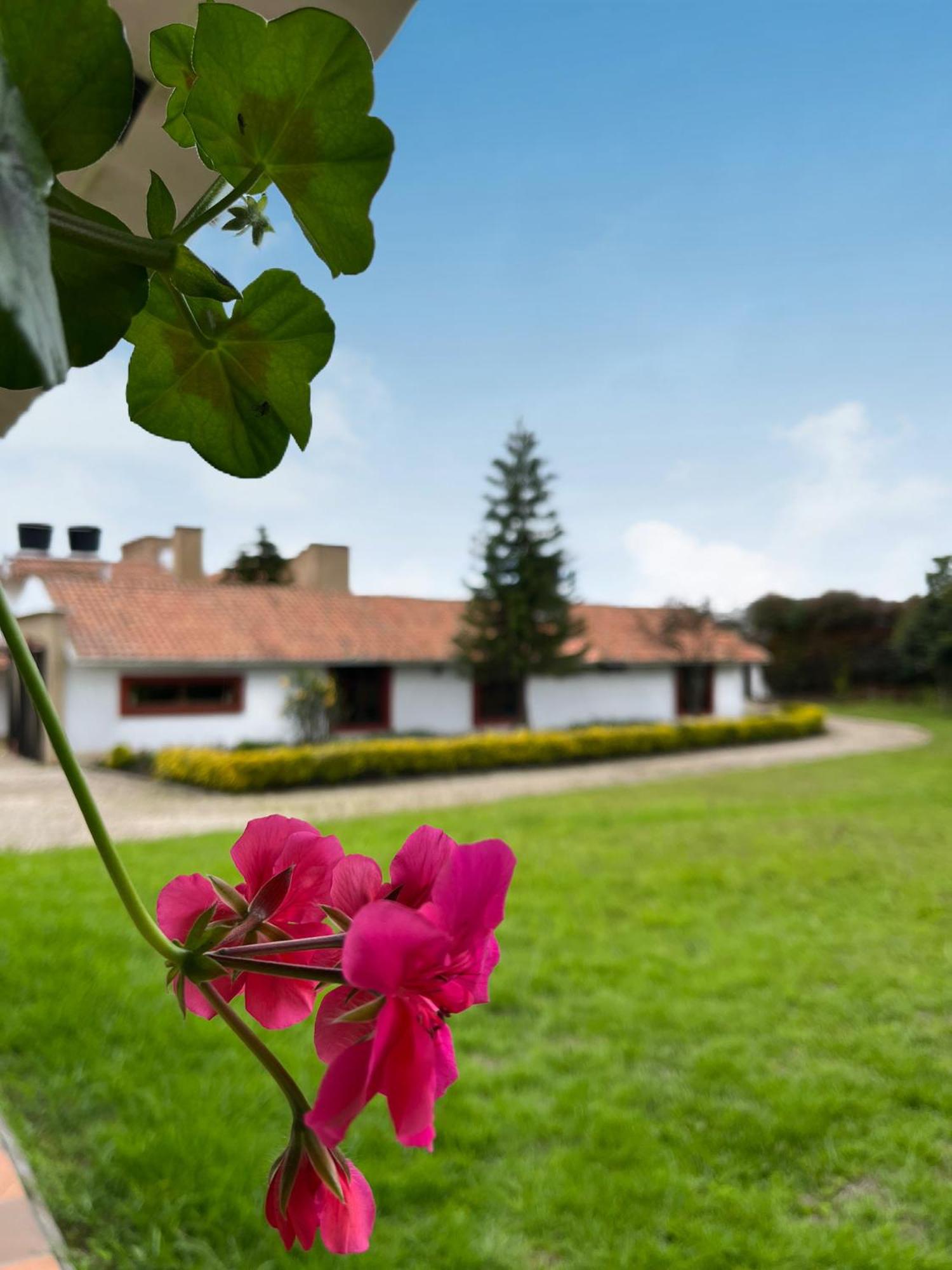 Villa Mariana - Casa Campestre Privada - Hasta 16 Personas