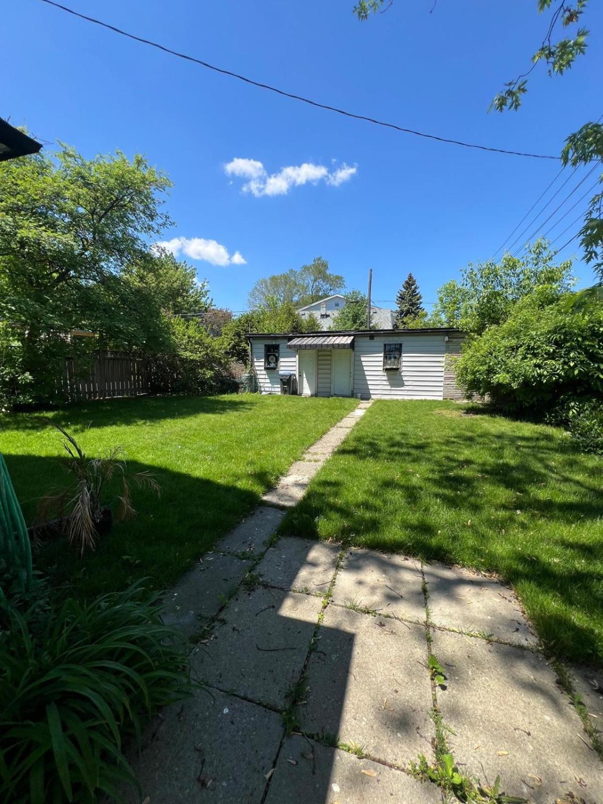 3BDRM Home minutes to Port Credit & Waterfront trails in Mississauga