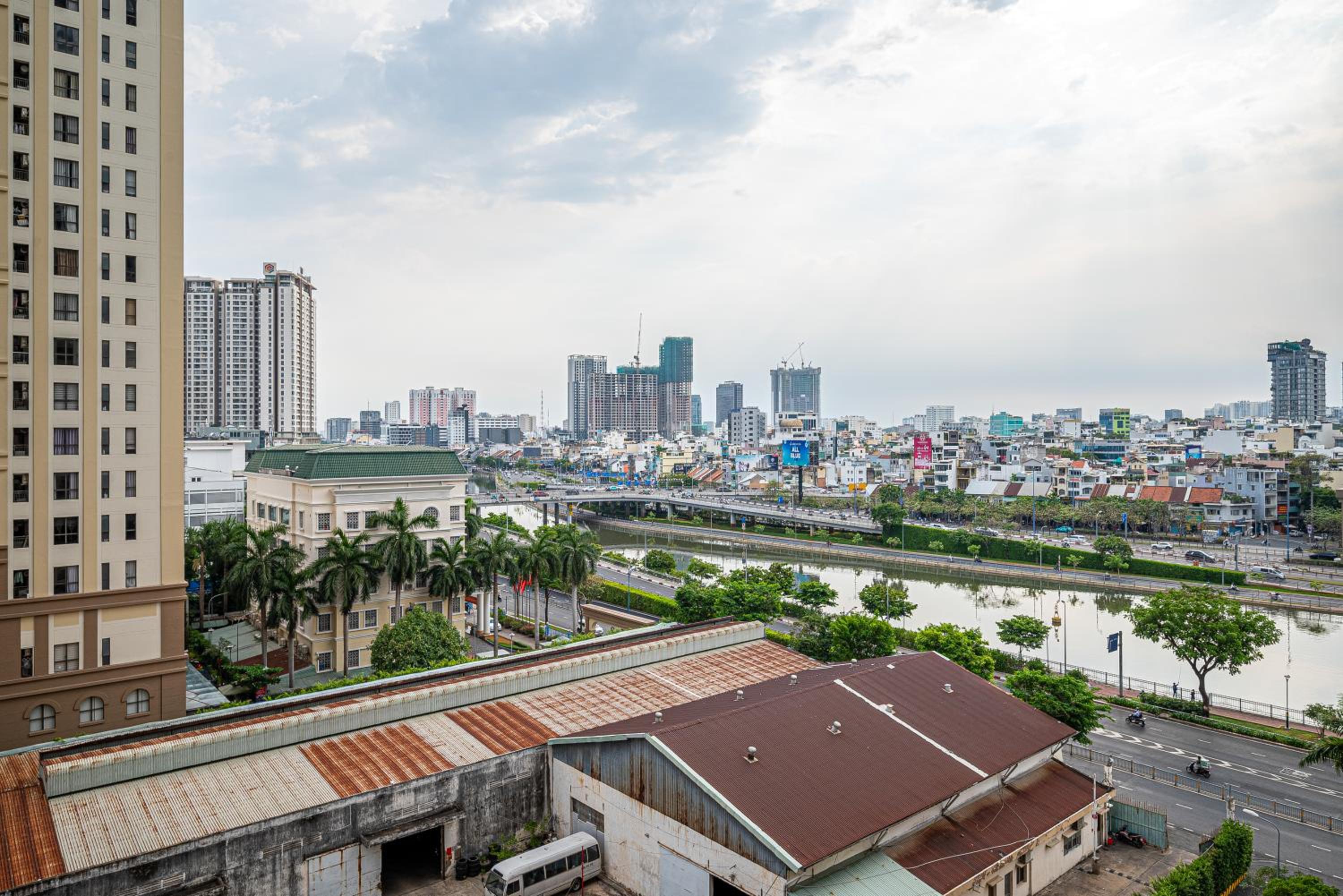 Double N Apartment - Netflix TV, 5 mins to Ben Thanh Market