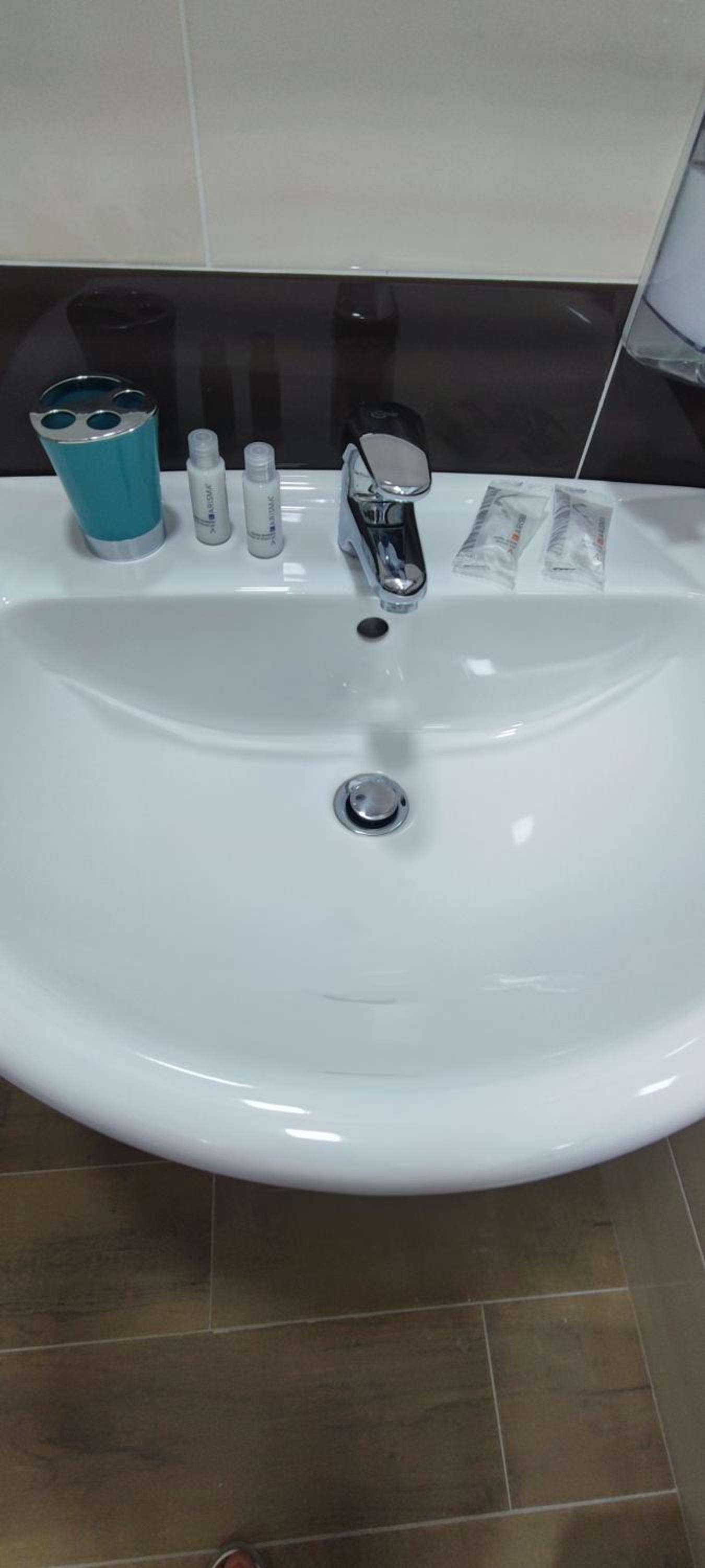 Photo 18