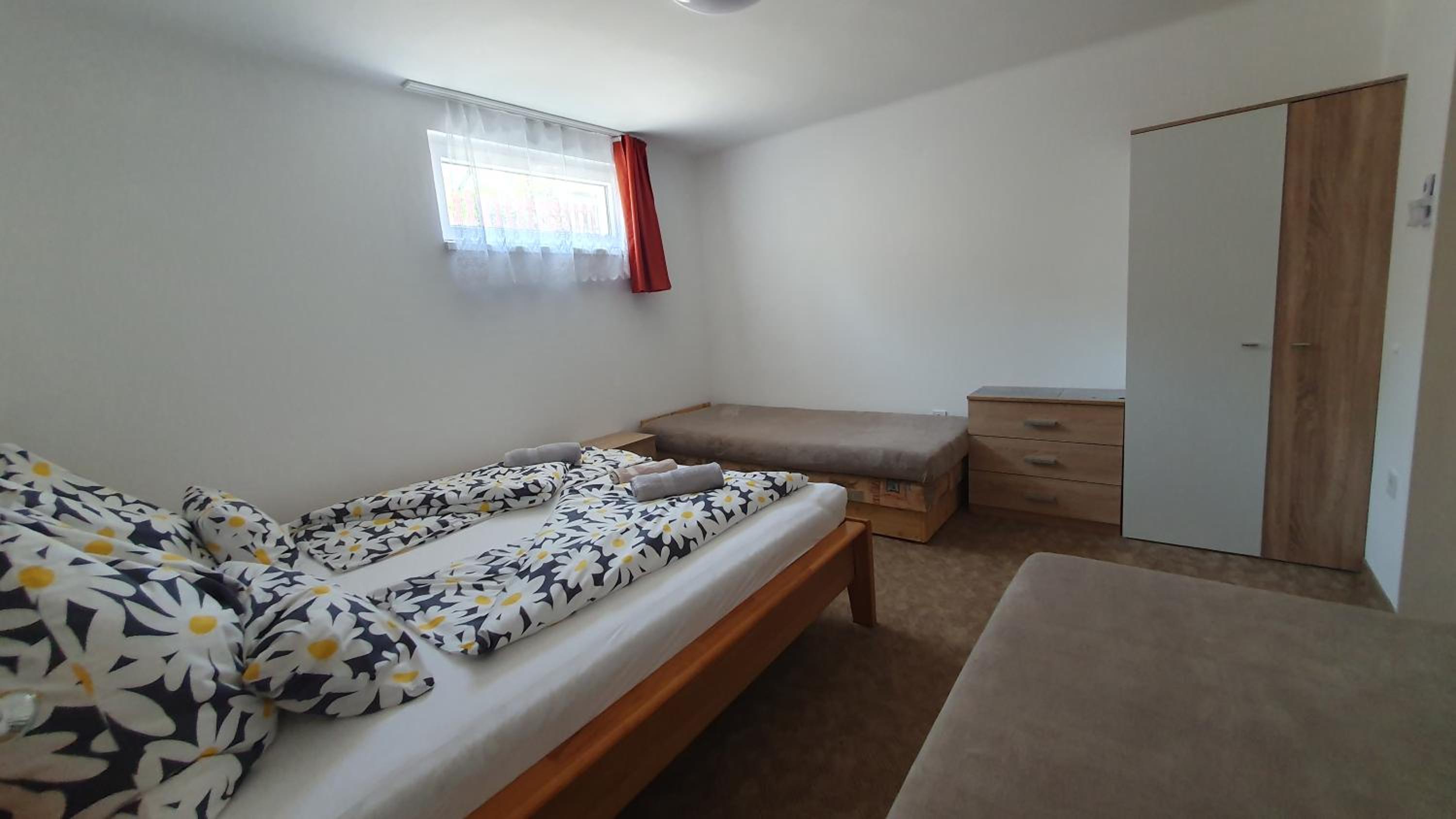 BerBe Apartman view 5