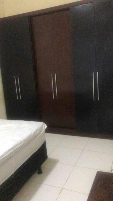 Casa com quatro quartos 3 suítes com ar e piscina particular