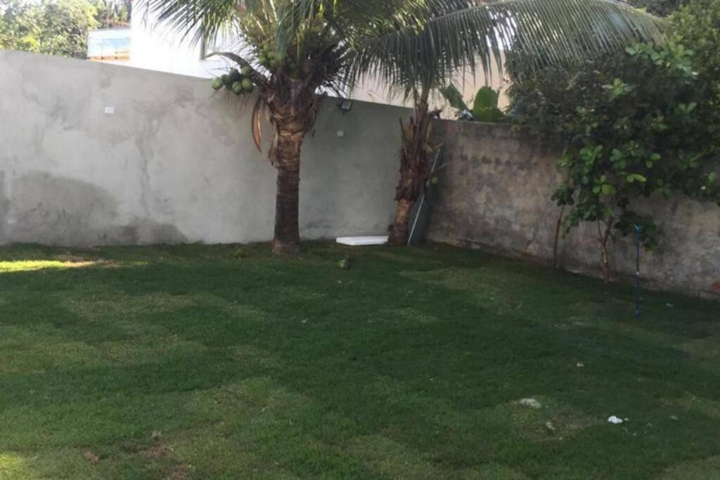 Casa com quatro quartos 3 suítes com ar e piscina particular