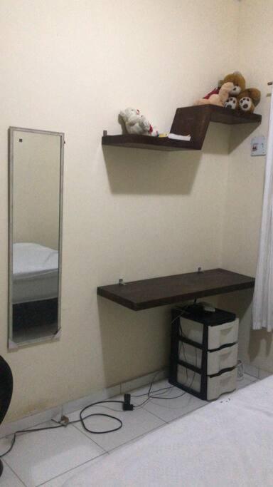 Casa com quatro quartos 3 suítes com ar e piscina particular