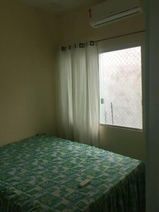 Casa com quatro quartos 3 suítes com ar e piscina particular
