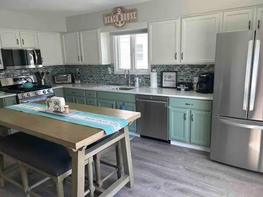Seaside Serenity AC- newly updated Ocean View Home -3 bed 2 bath view 3