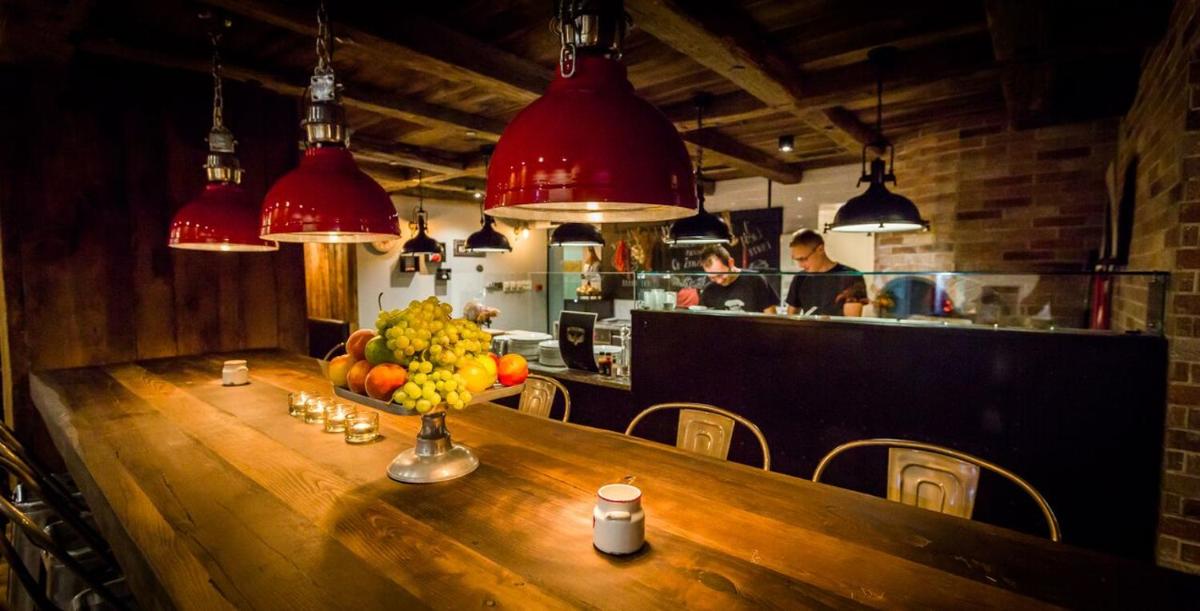 restaurant