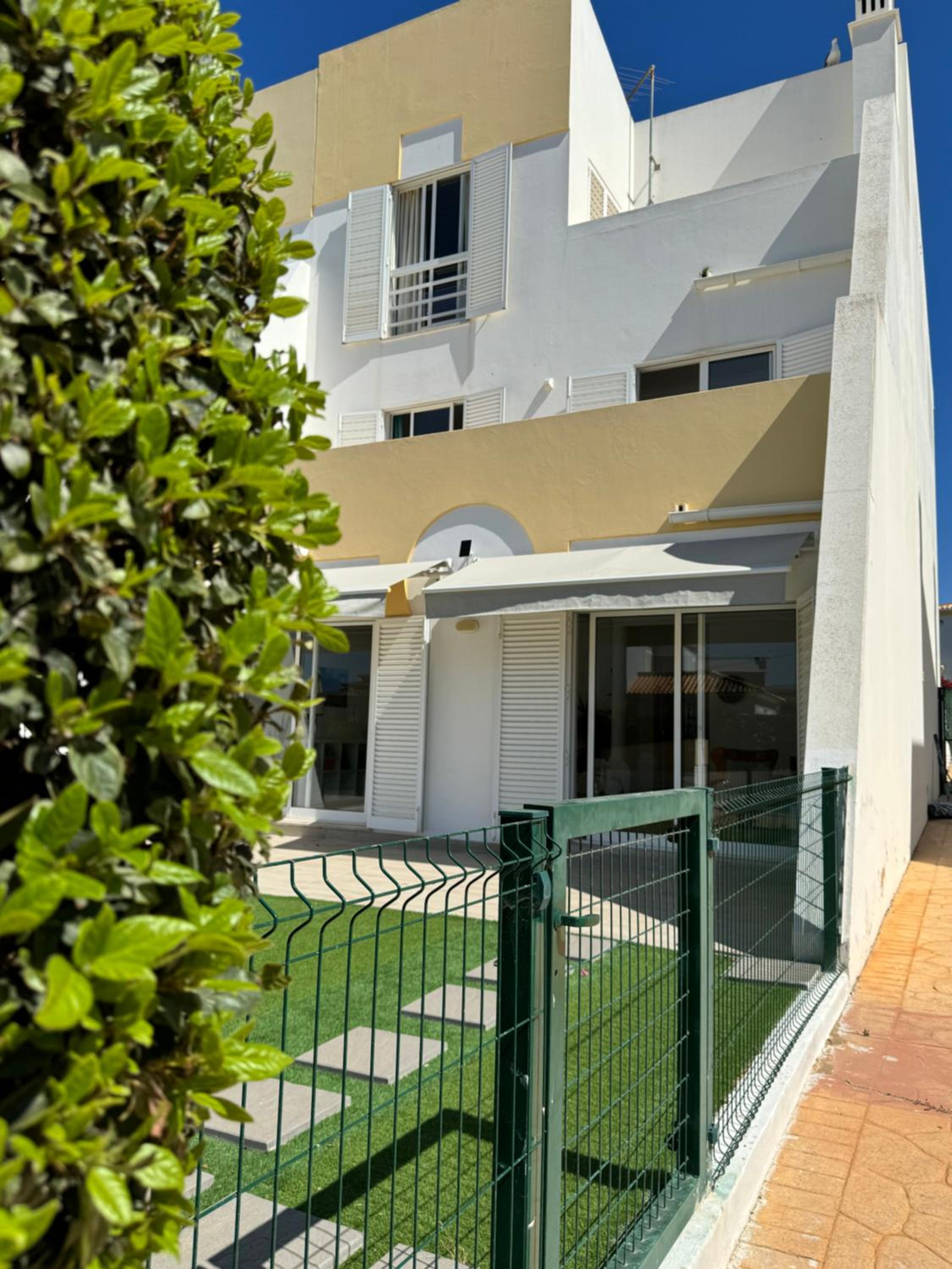Galé Premium House - Pet Friendly view 4