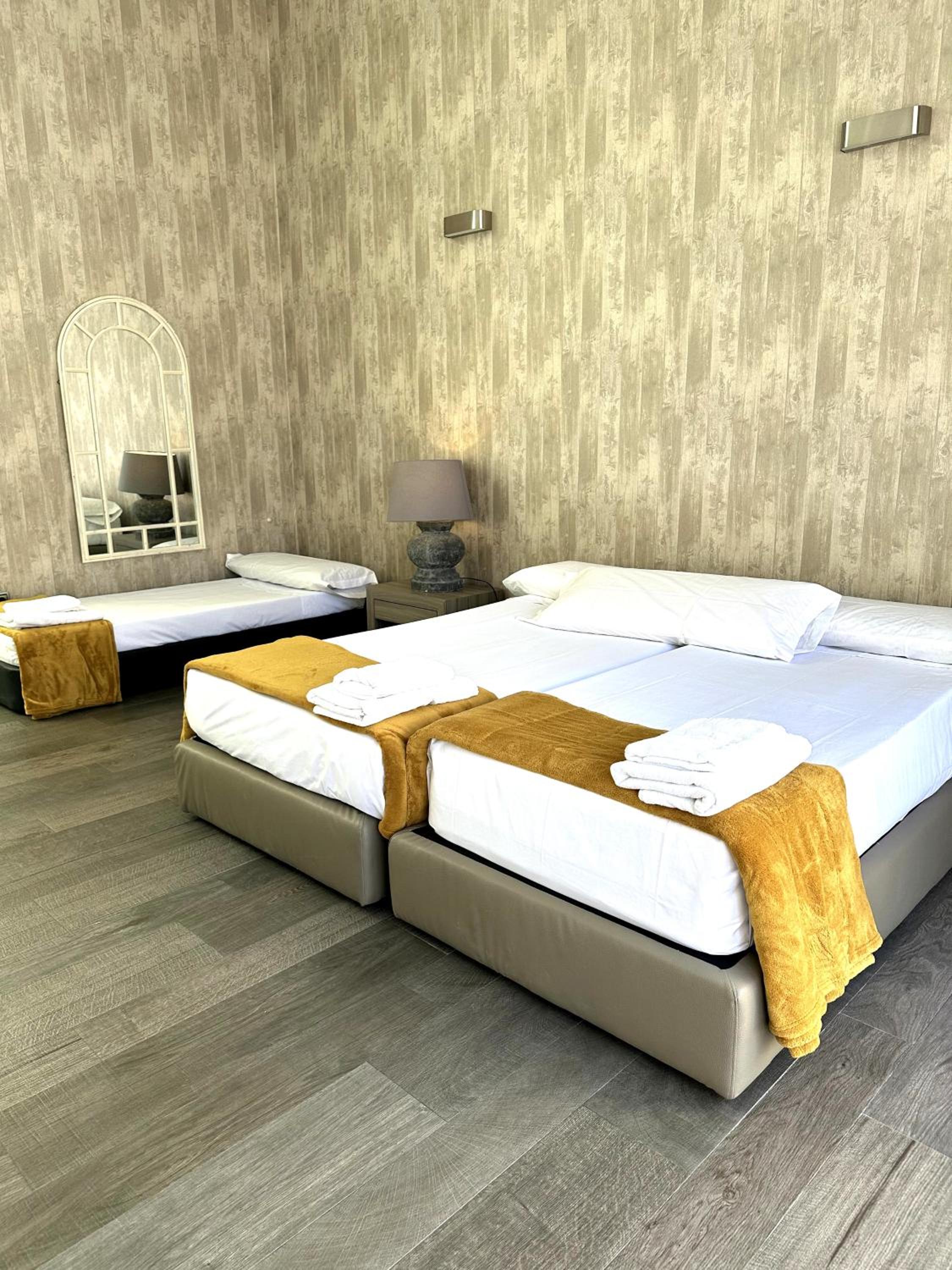Mercado Central Suites