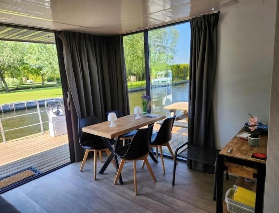 A nice Tiny House on the water view 2
