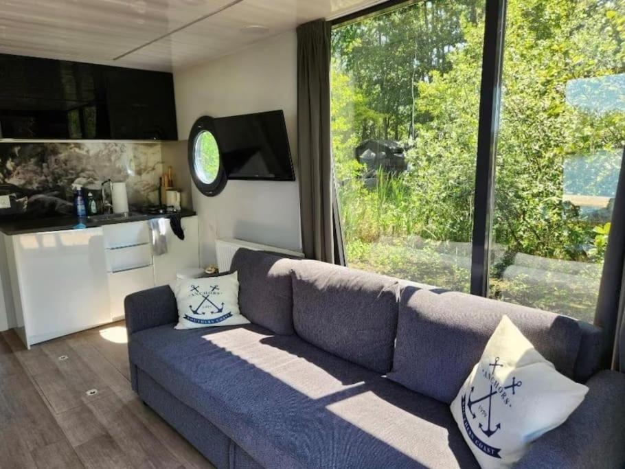 A nice Tiny House on the water view 3