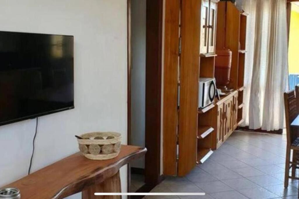 Apartamento em residencial Lá corte