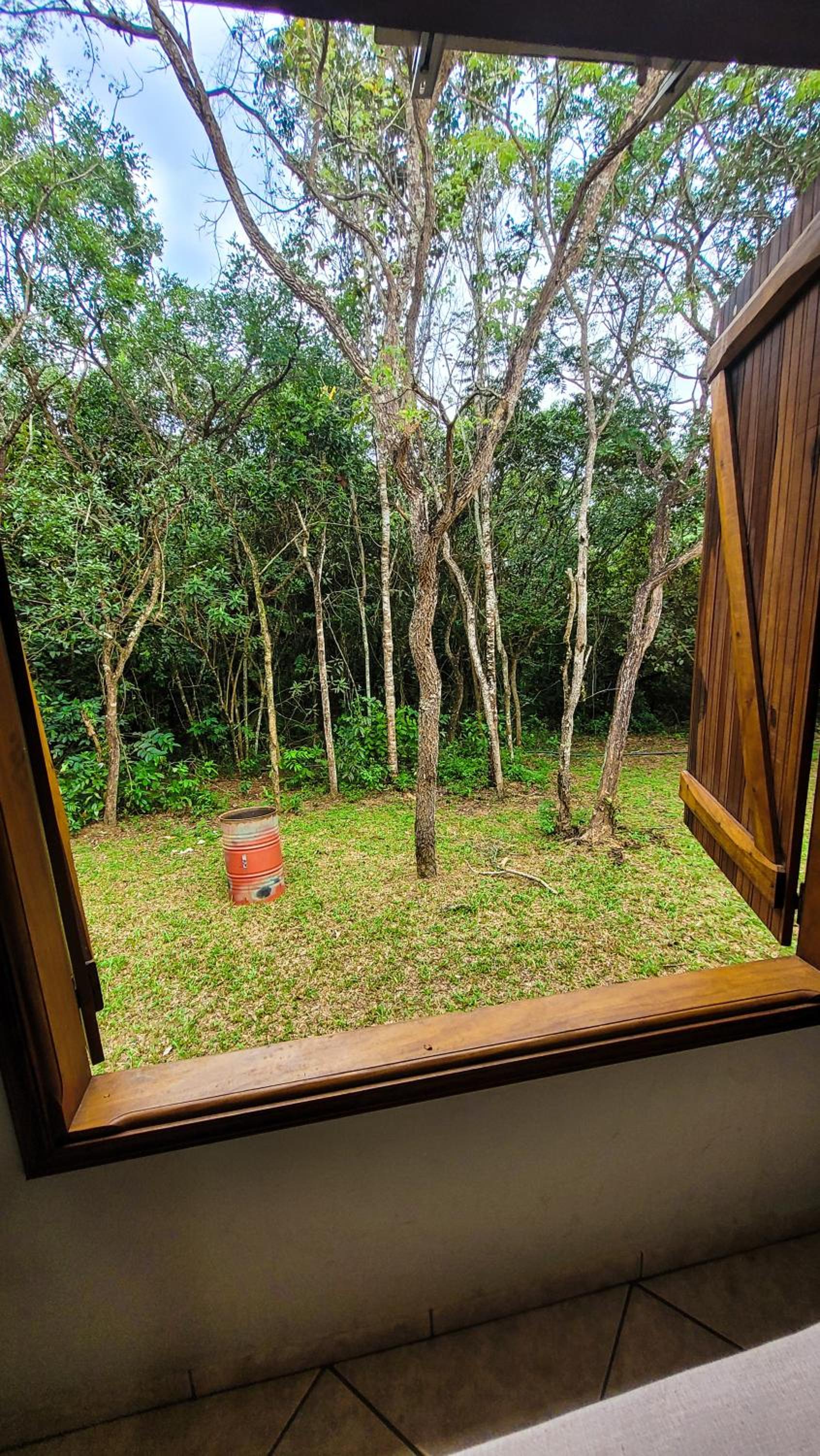 Pousada e Camping Claro Casa de Pedra de Delfinópolis -MG