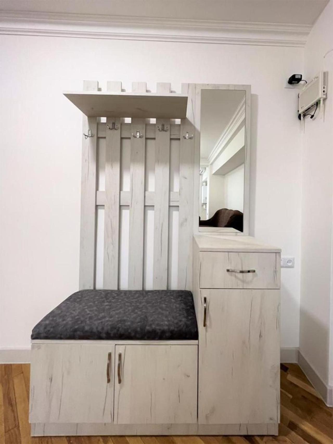 2Bedroom Apartment in Yerevan on Agatanghegos Street