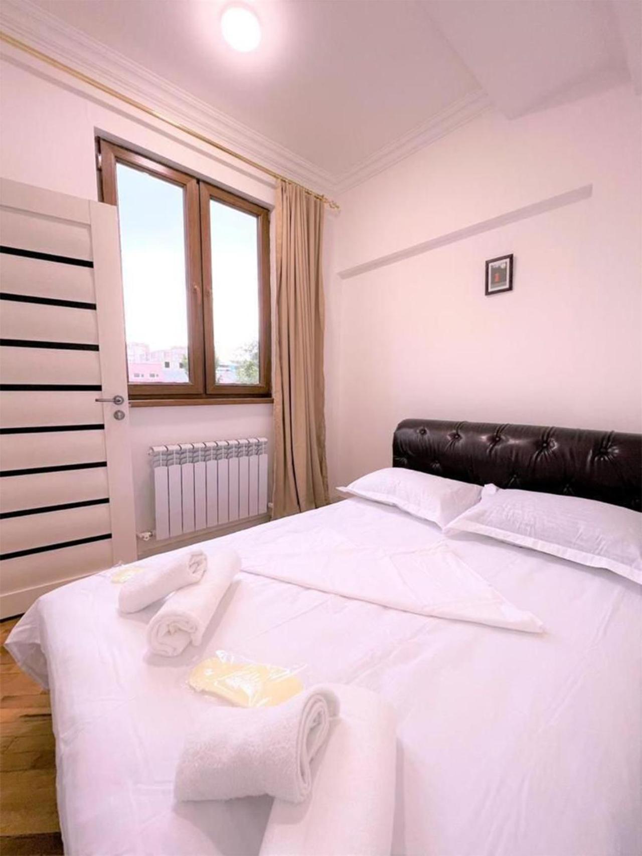 2Bedroom Apartment in Yerevan on Agatanghegos Street