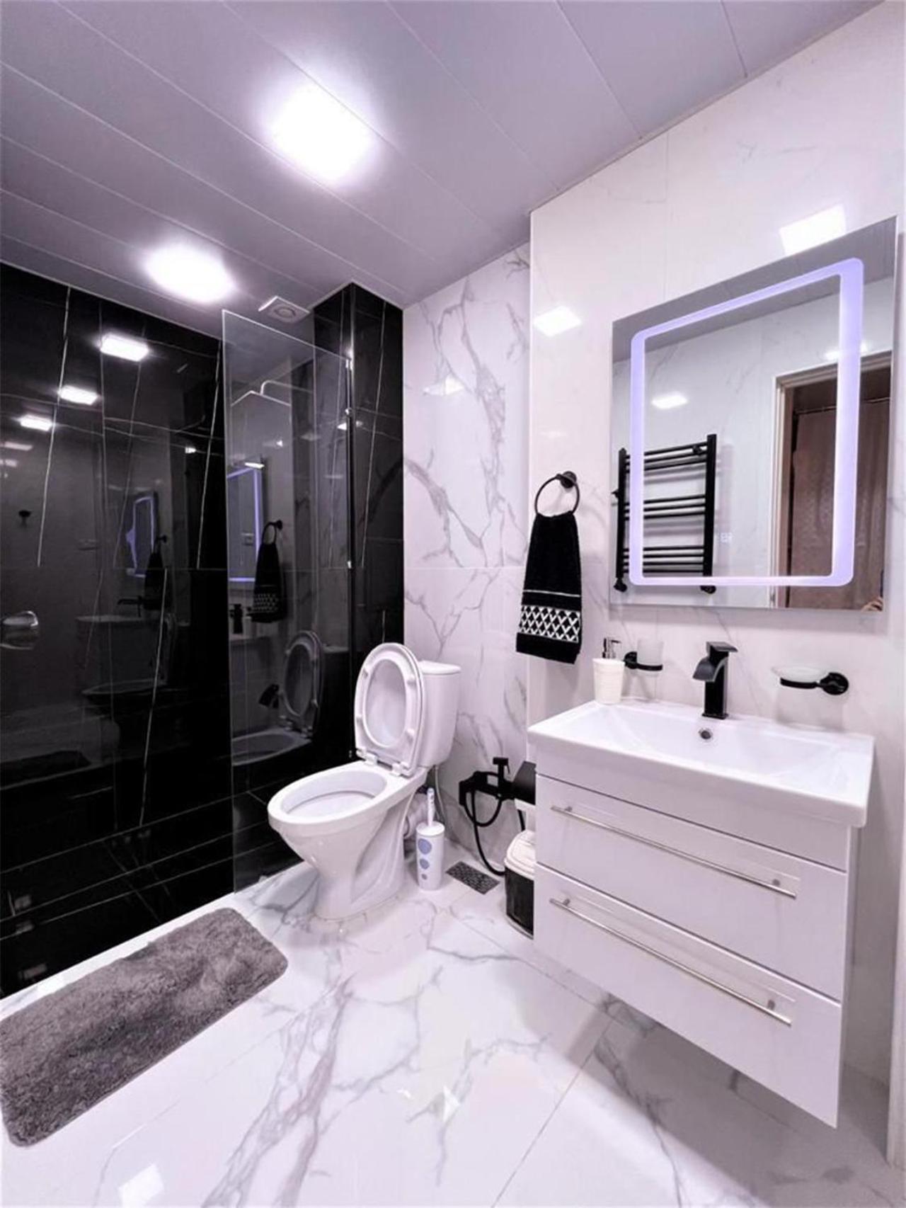 2Bedroom Apartment in Yerevan on Agatanghegos Street