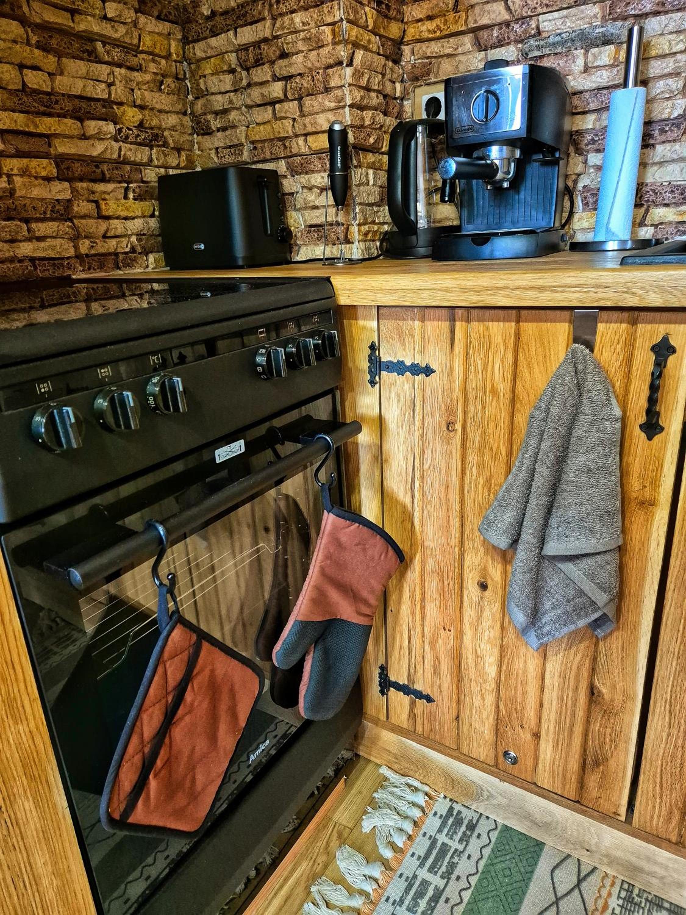 Wooden Paradise Apartment next to Gondola