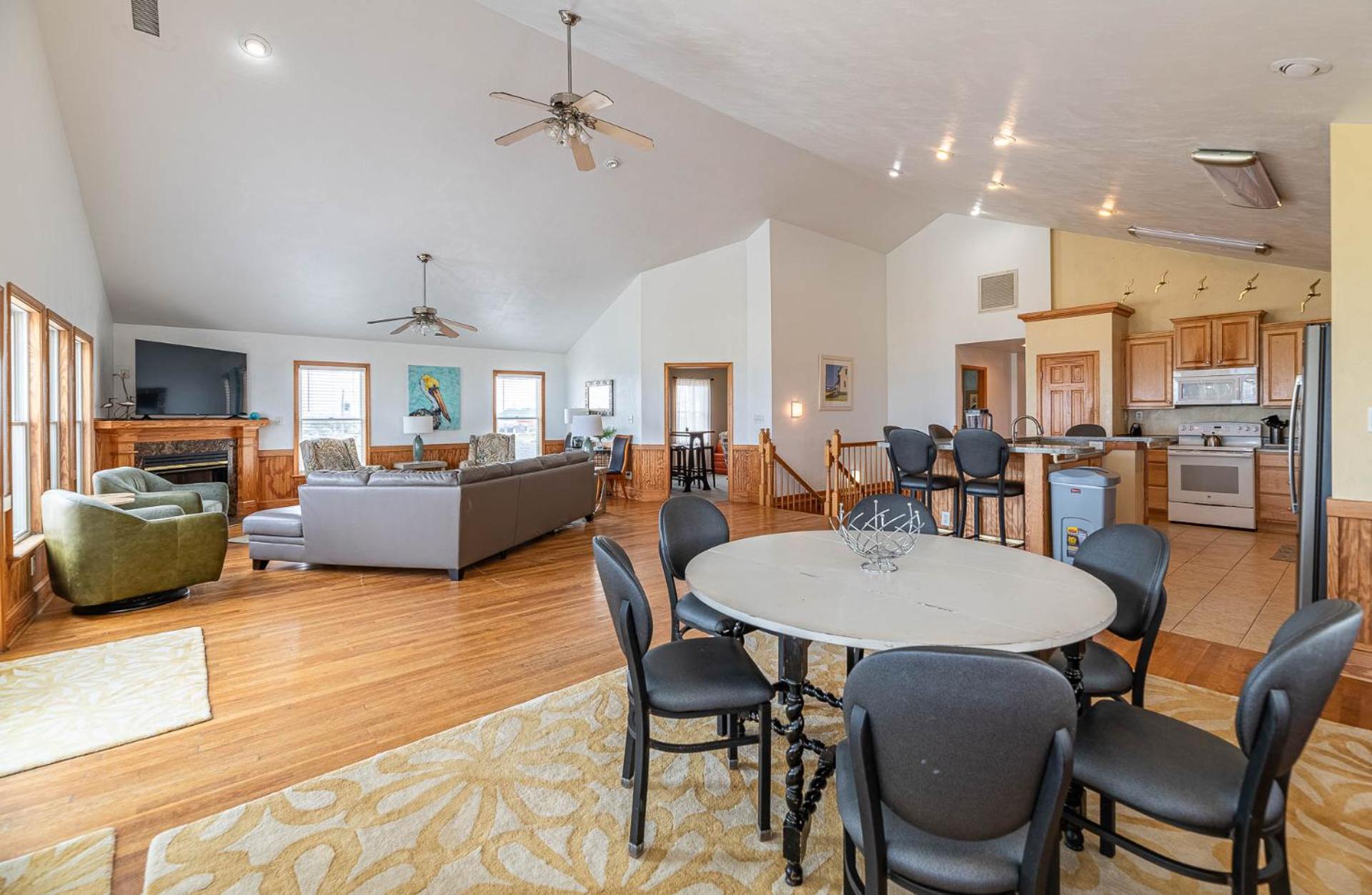 Paradise Found - Nags Head MP 16.5, Oceanfront, Ocean & Sound Views, Pool, Hot Tub, Pets OK
