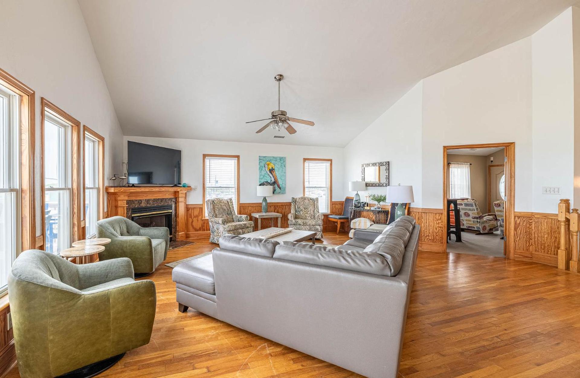 Paradise Found - Nags Head MP 16.5, Oceanfront, Ocean & Sound Views, Pool, Hot Tub, Pets OK
