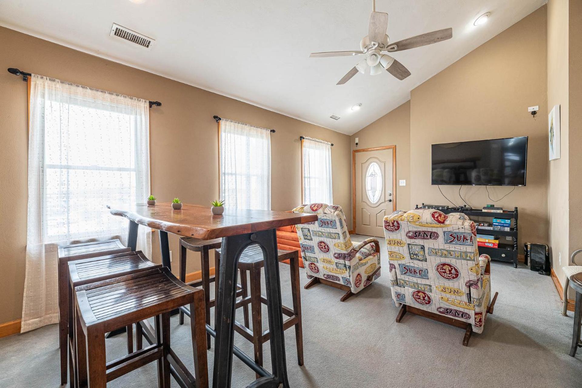 Paradise Found - Nags Head MP 16.5, Oceanfront, Ocean & Sound Views, Pool, Hot Tub, Pets OK