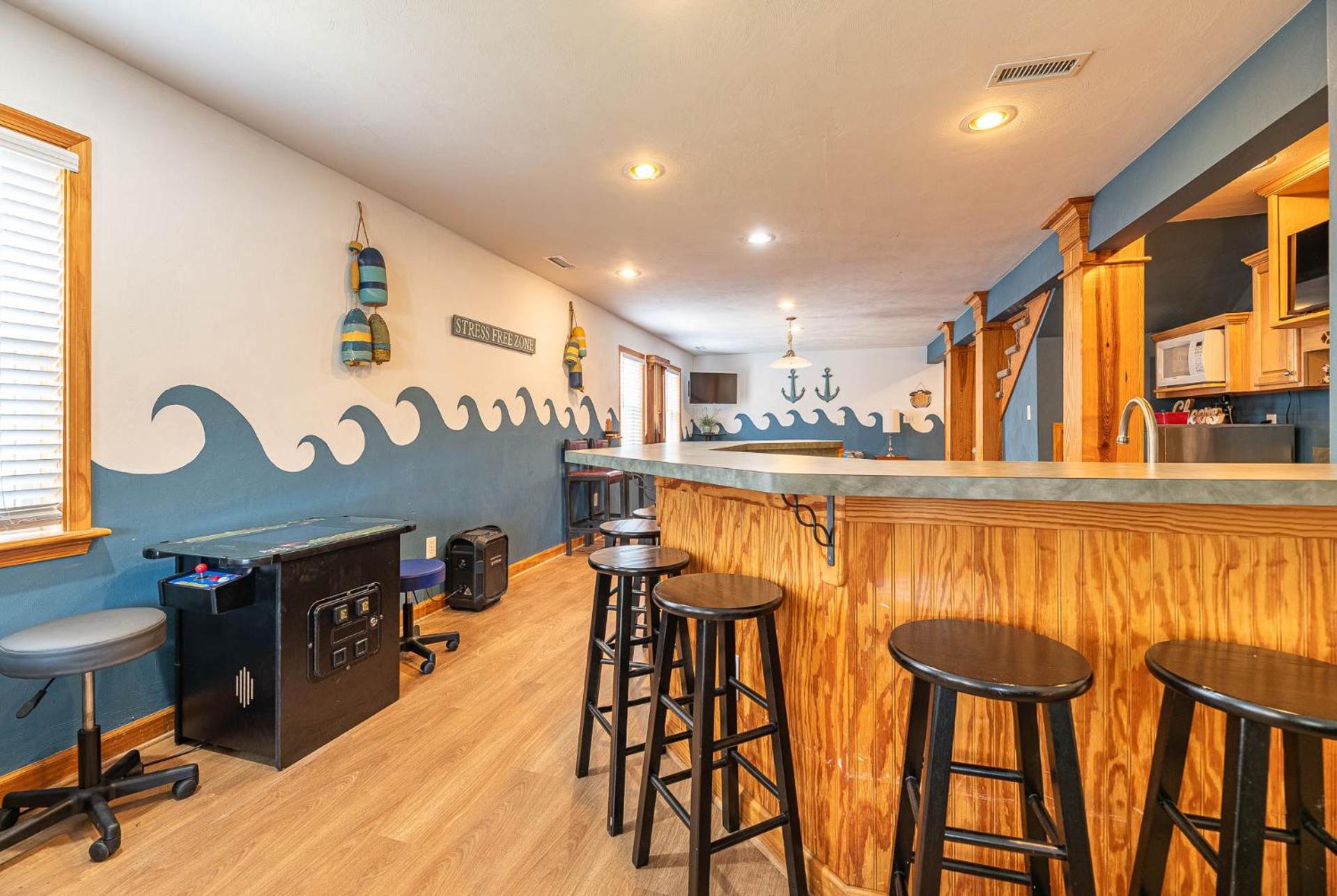 Paradise Found - Nags Head MP 16.5, Oceanfront, Ocean & Sound Views, Pool, Hot Tub, Pets OK