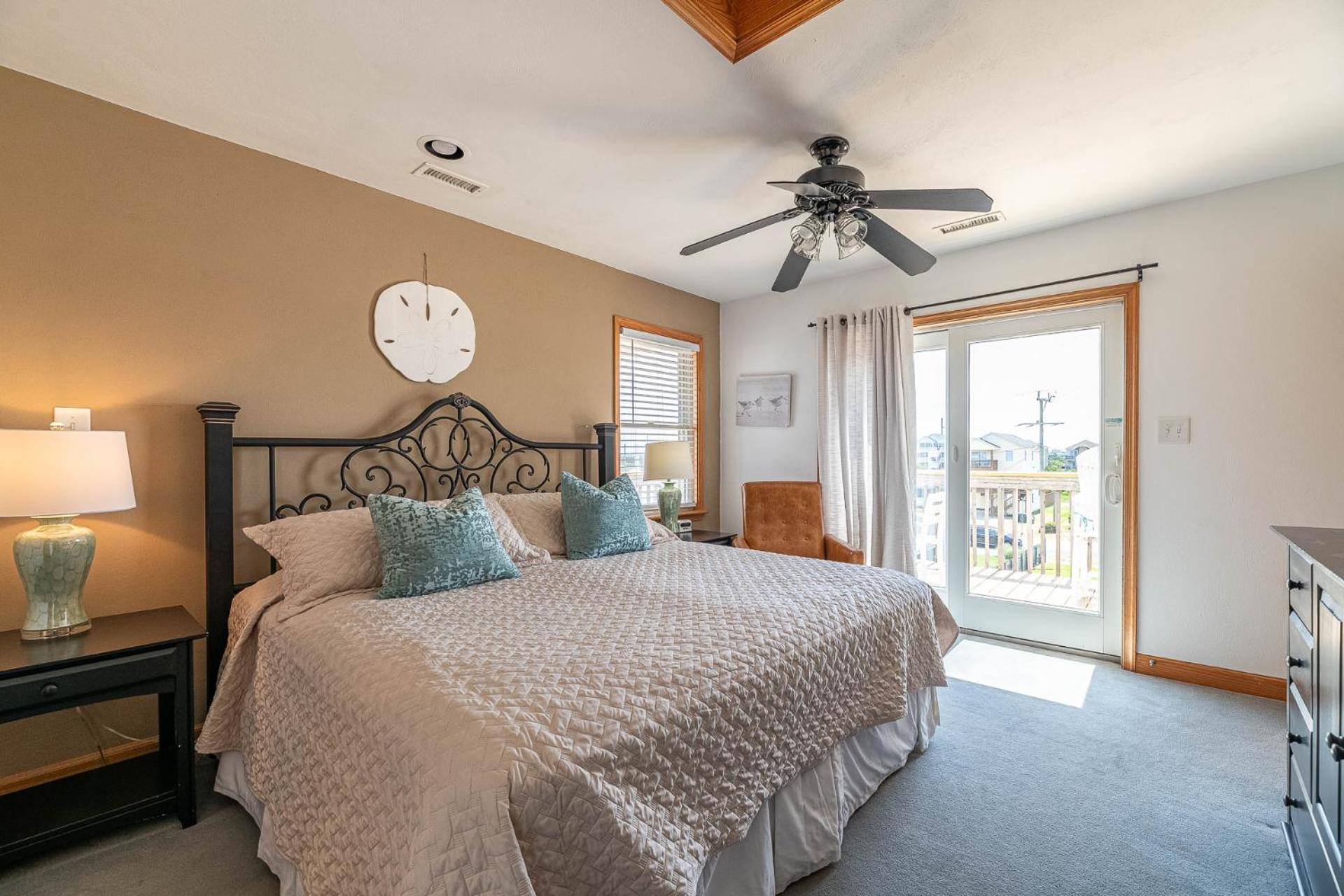 Paradise Found - Nags Head MP 16.5, Oceanfront, Ocean & Sound Views, Pool, Hot Tub, Pets OK