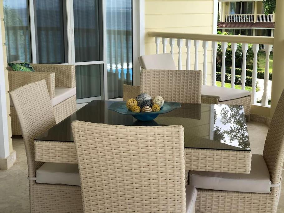 Beachfront Luxury Apartment